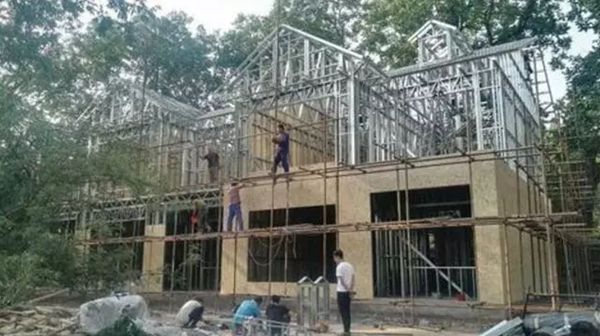 337P裸模啪啪人体私拍 轻钢房屋到底如何抵抗自然灾害?(图1) 轻钢房屋