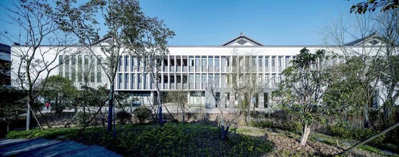 学校该有的样子,打卡轻钢网红基地,“新中式”学校建筑(图5) 睿婕轻钢别墅