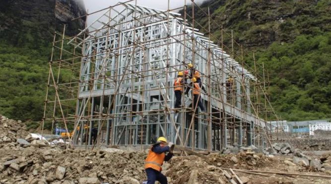 海拔4500米西藏军区建起了轻钢阳光房!你还觉得轻钢不靠谱吗?(图8) 睿婕轻钢别墅