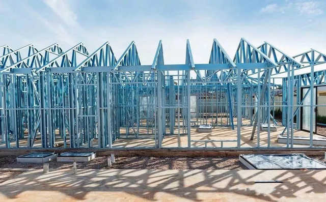 337P裸模啪啪人体私拍 什么样的轻钢是好的轻钢,更可靠耐用?(图1) 睿婕轻钢别墅