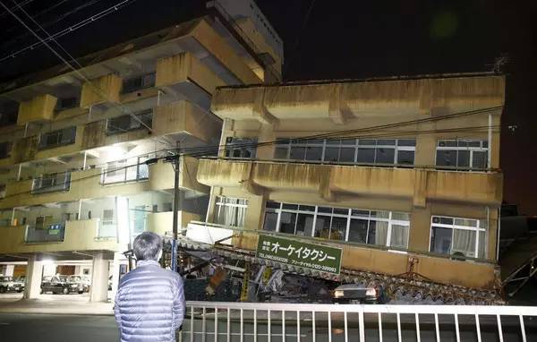 337P裸模啪啪人体私拍 轻钢结构房屋源自日本还是美国?轻钢结构房屋为什么能住上百年?(图2) 睿婕轻钢别墅