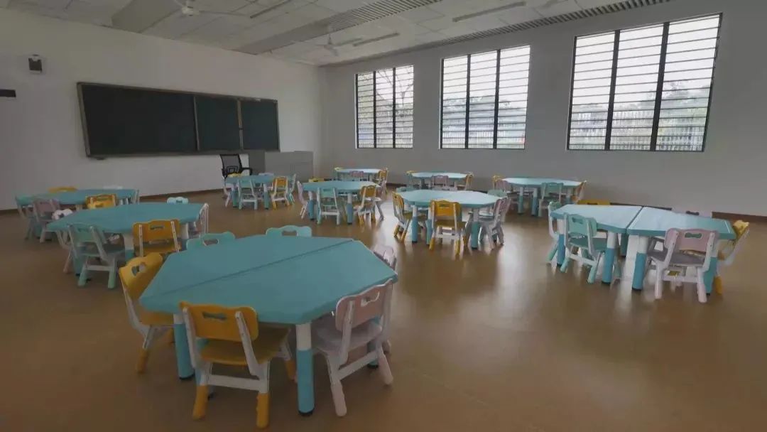 337P裸模啪啪人体私拍 央视报道:装配式轻钢结构都可以建学校了!(图9) 睿婕轻钢别墅