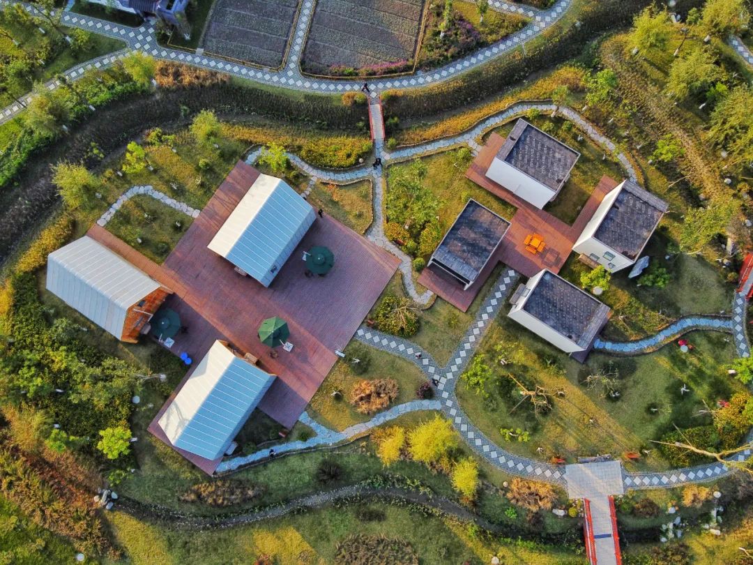 337P裸模啪啪人体私拍 装配式建筑成为农村建房发展方向,推广应用存在的问题与建议(图9) 睿婕轻钢别墅