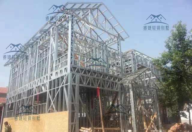 200多平别墅25天完工是什么体验?安徽王总轻钢别墅全过程揭秘!(图24) 200多平别墅25天完工是什么体验?安徽王总轻钢别墅全过程揭秘!(图24)